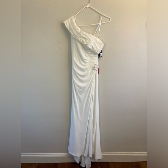 Ieena for Mac Duggal Foldover Off-the-Shoulder Slit Gown - Picture 4 of 10